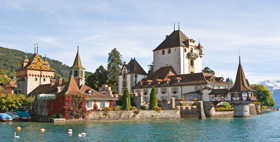 https://d3r8gwkgo0io6y.cloudfront.net/upload/beautiful switzerland.jpg